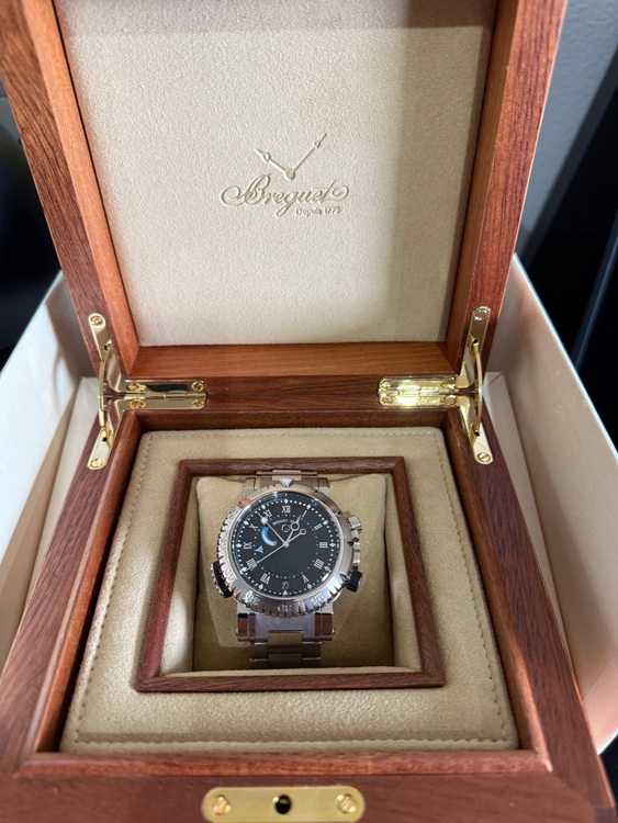 ブレゲ マリーン （高級時計）の商品画像 - 査定依頼日：2025年7月22日 - 最高査定価格：5,500,000円