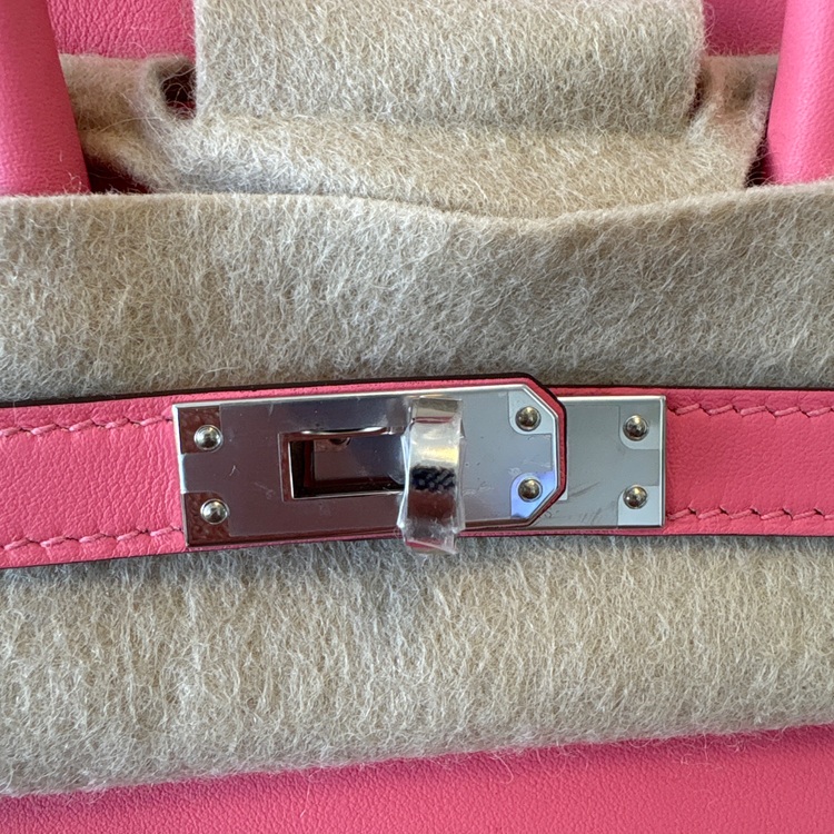 エルメス バーキン （ブランドバッグ）の商品画像 - 査定依頼日：2025年9月18日 - 最高査定価格：2,350,000円