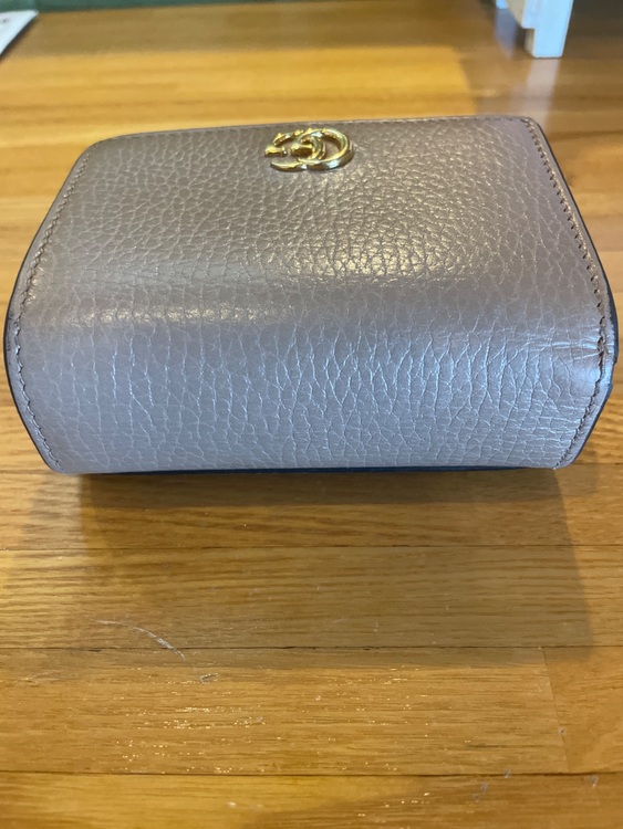 グッチ  （ブランドバッグ）の商品画像 - 査定依頼日：2025年6月16日 - 最高査定価格：18,000円