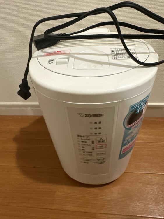 加湿器 型番:EERR50（家電）の商品画像 - 査定依頼日：2025年3月27日 - 最高査定価格：2,500円