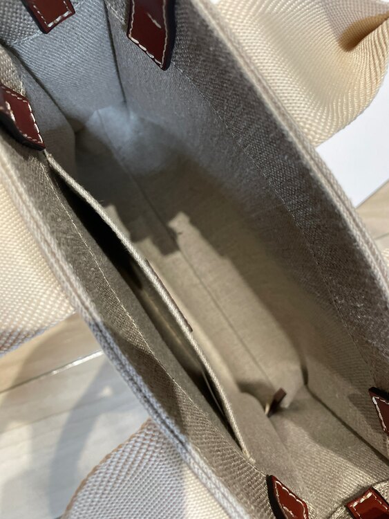 その他 クロエ （ブランドバッグ）の商品画像 - 査定依頼日：2025年5月12日 - 最高査定価格：120,000円