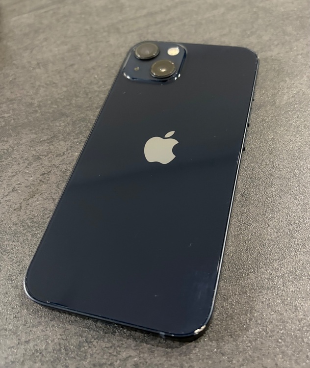 iPhone 13 256GB docomo（スマホ）の商品画像 - 査定依頼日：2026年2月11日 - 最高査定価格：36,000円