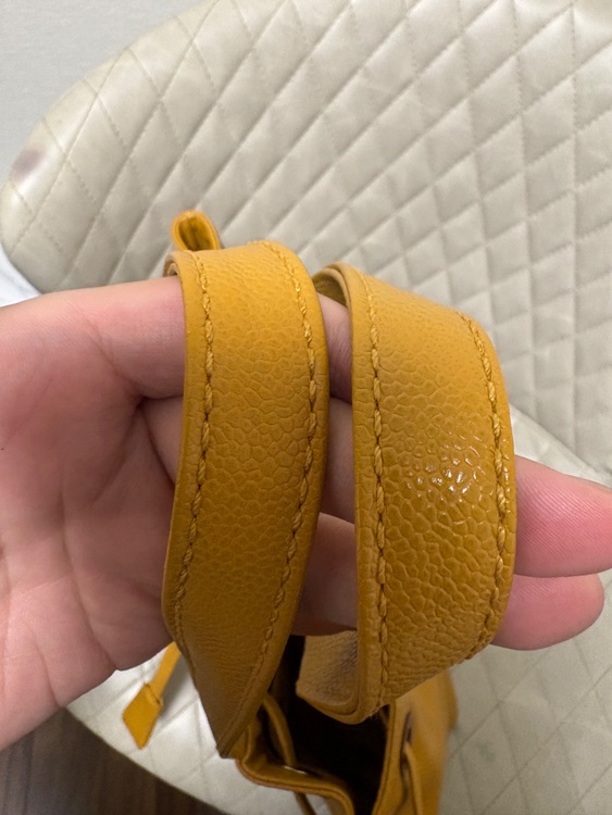 キャビアスキン　トートバック（ブランドバッグ）の商品画像 - 査定依頼日：2025年11月27日 - 最高査定価格：80,000円