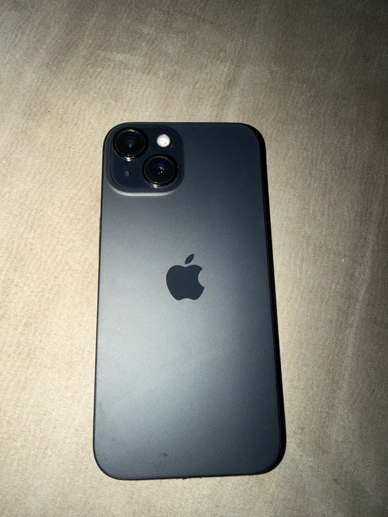 iPhone 15 256GB docomo（スマホ）の商品画像 - 査定依頼日：2026年4月2日 - 最高査定価格：71,000円