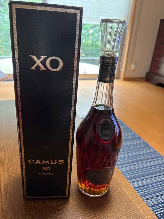 カミュXO（お酒）の商品画像 - 査定依頼日：2025年6月11日 - 最高査定価格：3,000円