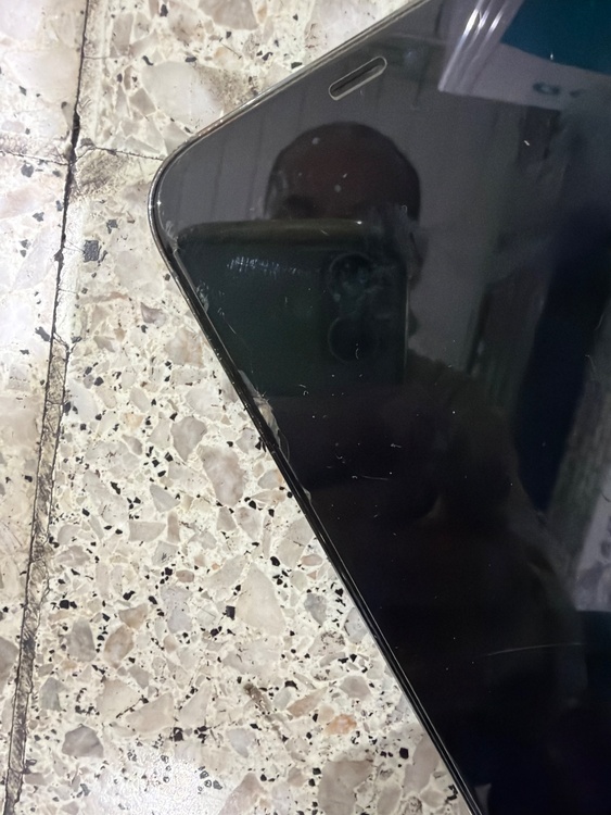 iPhone 12 Pro 256GB au（スマホ）の商品画像 - 査定依頼日：2026年3月14日 - 最高査定価格：31,000円