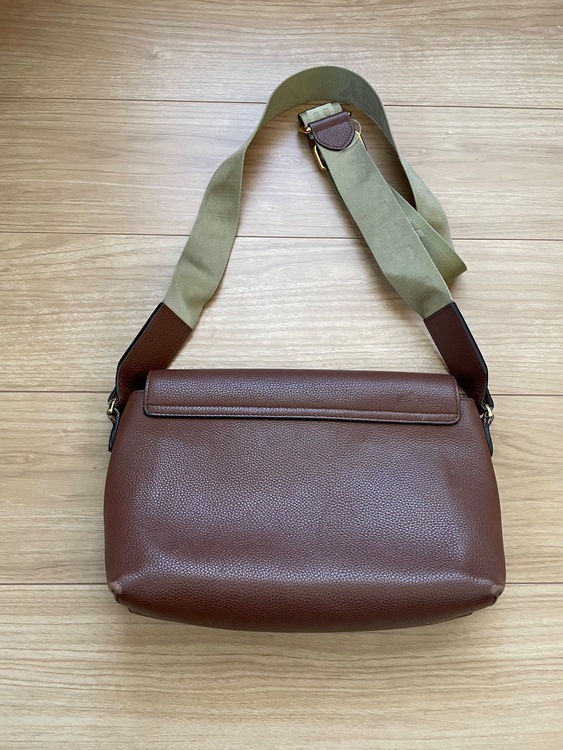 BURBERRYバッグ（ブランドバッグ）の商品画像 - 査定依頼日：2025年12月7日 - 最高査定価格：30,000円