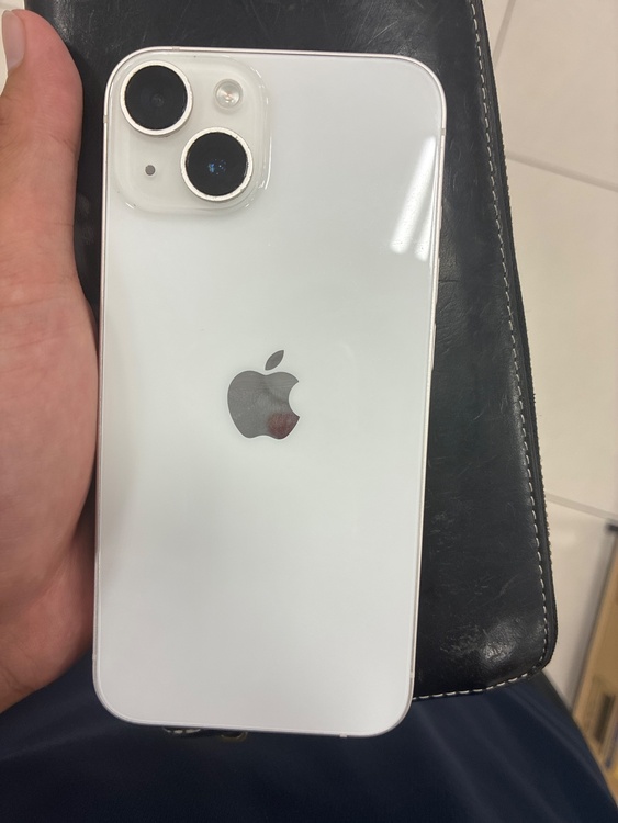 iPhone iPhone 14 128GB SIMフリー（スマホ）の商品画像 - 査定依頼日：2026年8月19日 - 最高査定価格：43,000円