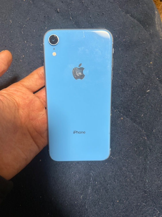 iPhoneXR 64GB SIMフリー（スマホ）の商品画像 - 査定依頼日：2026年5月12日 - 最高査定価格：6,000円