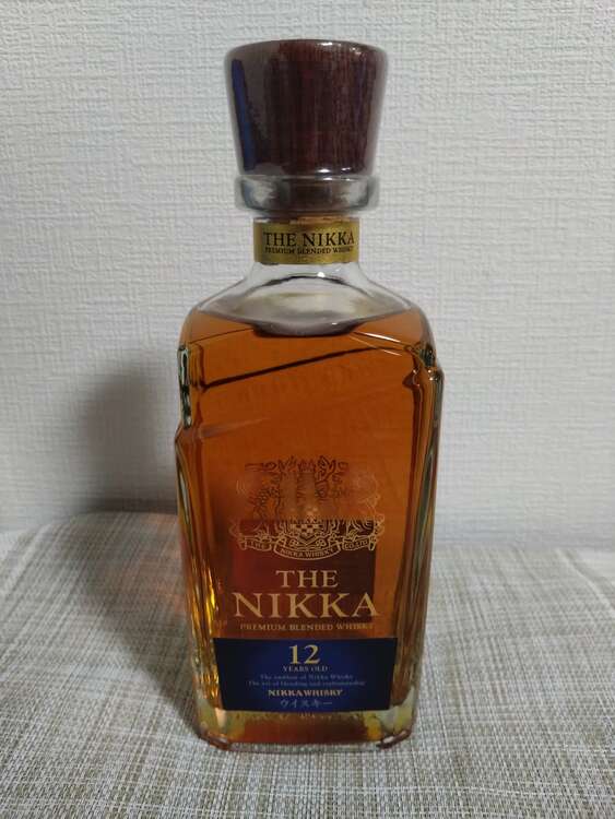 ザ　ニッカ12年（お酒）の商品画像 - 査定依頼日：2025年4月3日 - 最高査定価格：14,000円