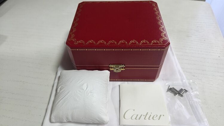 カルティエ タンク 735842QX（高級時計）の商品画像 - 査定依頼日：2025年10月23日 - 最高査定価格：3,500,000円