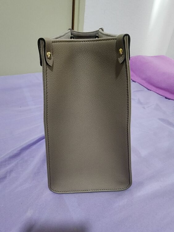 オンザゴーMM（ブランドバッグ）の商品画像 - 査定依頼日：2025年8月7日 - 最高査定価格：280,000円