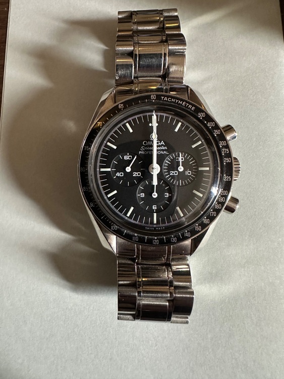 オメガ スピードマスター 311.30.42.30.01.00（高級時計）の商品画像 - 査定依頼日：2025年7月3日 - 最高査定価格：620,000円