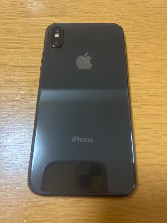 iPhone iPhoneX 64GB Softbank（スマホ）の商品画像 - 査定依頼日：2026年8月4日 - 最高査定価格：6,500円