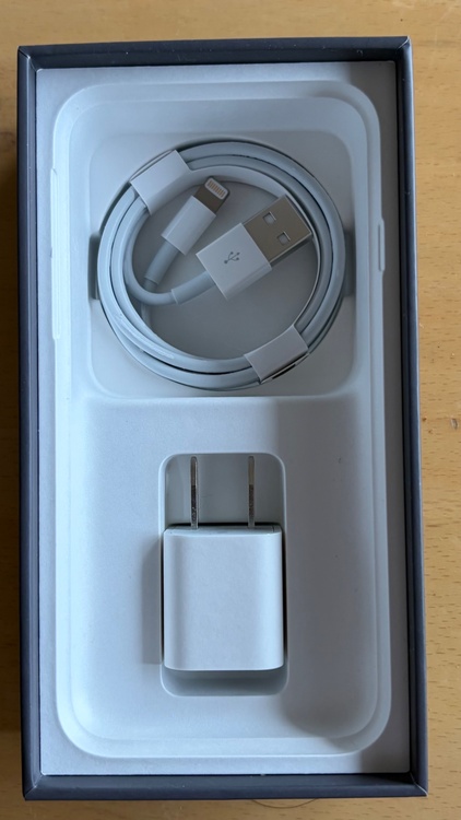 iPhone13  128GB（スマホ）の商品画像 - 査定依頼日：2026年3月28日 - 最高査定価格：36,000円