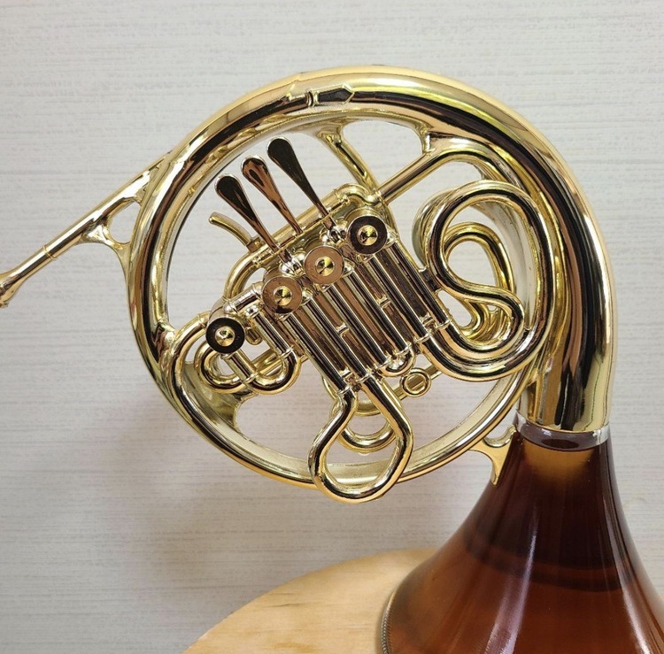 ウイスキー サントリー響 （お酒）の商品画像 - 査定依頼日：2026年3月17日 - 最高査定価格：65,000円