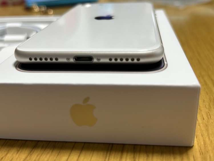 iPhoneSE 第三世代（スマホ）の商品画像 - 査定依頼日：2026年6月9日 - 最高査定価格：22,000円