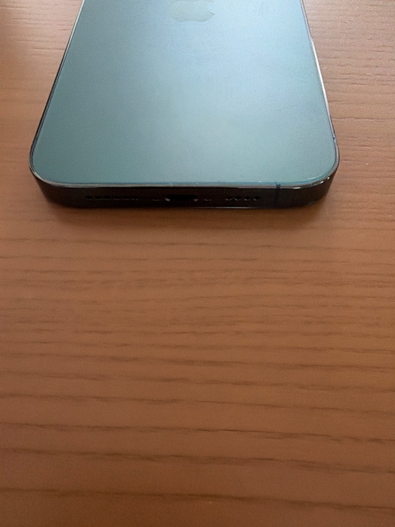 iPhone iPhone 13 Pro Max 512GB SIMフリー（スマホ）の商品画像 - 査定依頼日：2026年10月9日 - 最高査定価格：36,500円