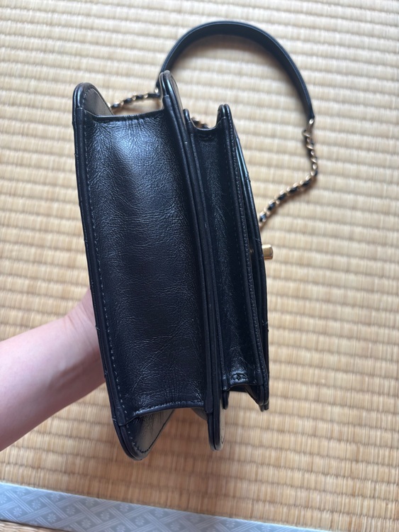 マトラッセ（ブランドバッグ）の商品画像 - 査定依頼日：2025年8月30日 - 最高査定価格：500,000円