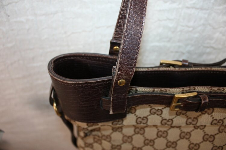 GUCCI GG キャンバス トートバッグ レザー 107757 002058（ブランドバッグ）の商品画像 - 査定依頼日：2026年10月8日 - 最高査定価格：30,000円