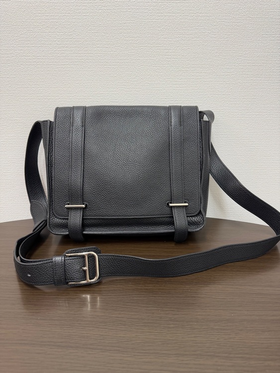 エルメス　メッセンジャーバッグ（ブランドバッグ）の商品画像 - 査定依頼日：2025年11月19日 - 最高査定価格：260,000円