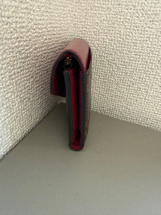 ポルトフォイユゾエ（ブランド財布・小物）の商品画像 - 査定依頼日：2025年6月20日 - 最高査定価格：20,000円