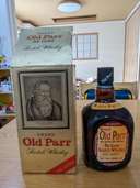 Grand Old Parr De Luxe Scotch Wisky（お酒）の商品画像 - 査定依頼日：2022年12月7日 - 最高査定価格：300円