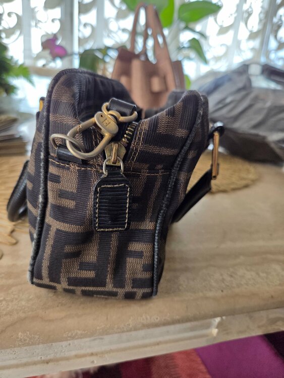 グッチ  （ブランドバッグ）の商品画像 - 査定依頼日：2026年4月22日 - 最高査定価格：60,000円