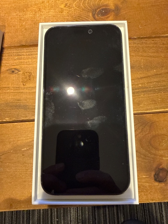 iPhone14Pro Max（スマホ）の商品画像 - 査定依頼日：2026年8月15日 - 最高査定価格：80,000円