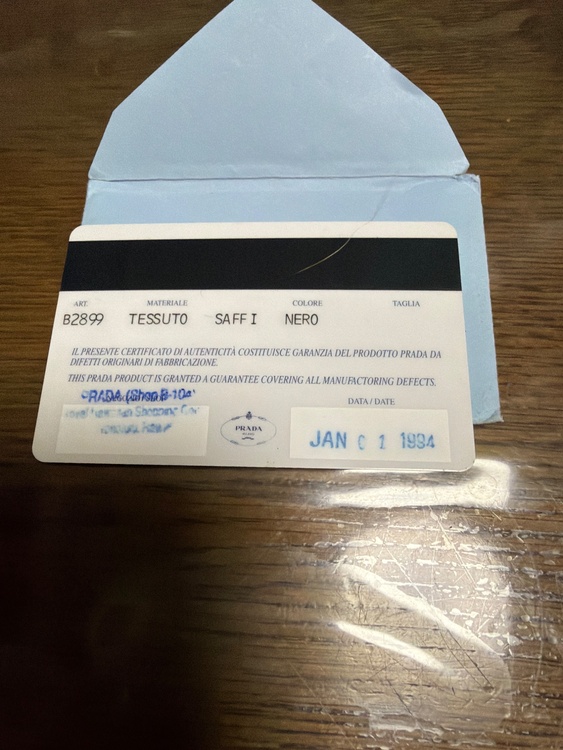 B 2899（ブランドバッグ）の商品画像 - 査定依頼日：2026年10月11日 - 最高査定価格：30,000円