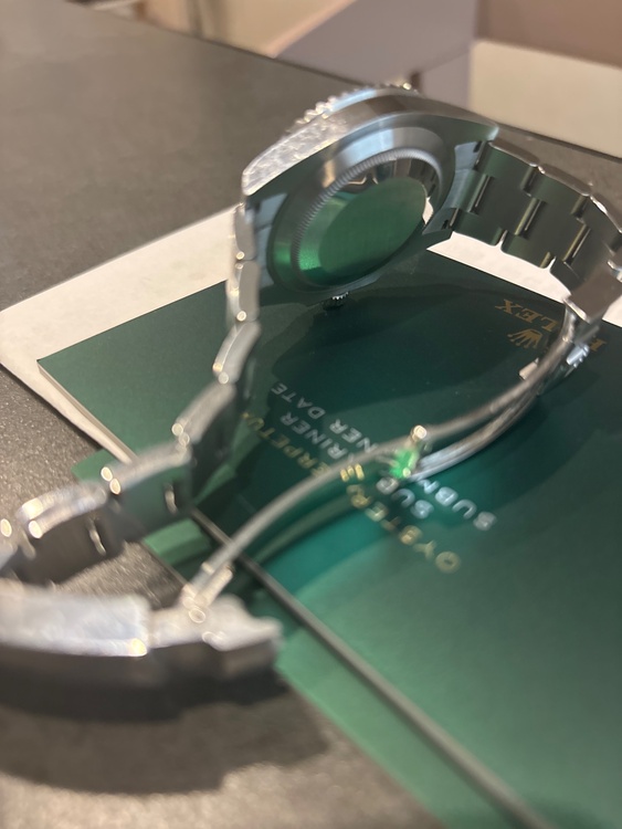 ロレックス サブマリーナー 126610Lm（高級時計）の商品画像 - 査定依頼日：2026年4月9日 - 最高査定価格：2,200,000円