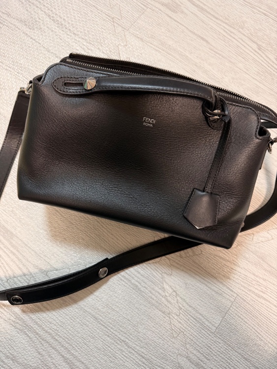 フェンディ  （ブランドバッグ）の商品画像 - 査定依頼日：2026年2月9日 - 最高査定価格：90,000円