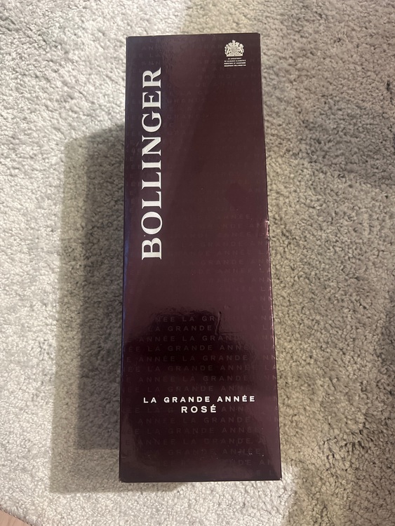シャンパン ボランジェ （お酒）の商品画像 - 査定依頼日：2025年8月16日 - 最高査定価格：17,000円