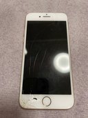 iPhone8（スマホ）の商品画像 - 査定依頼日：2023年10月1日 - 最高査定価格：4,300円