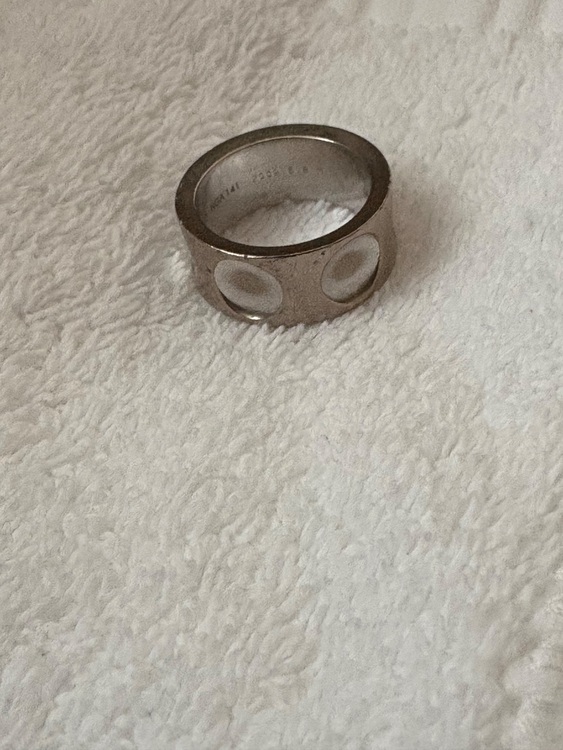 LOUIS VITTON（金・貴金属）の商品画像 - 査定依頼日：2025年8月30日 - 最高査定価格：170,000円