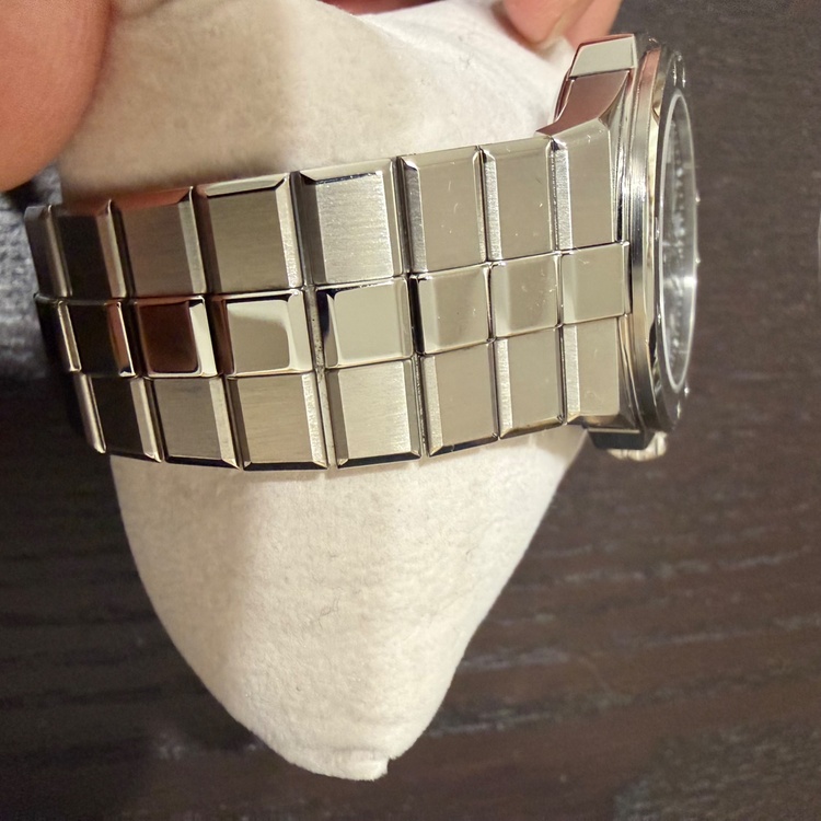 ショパール その他 （高級時計）の商品画像 - 査定依頼日：2026年3月21日 - 最高査定価格：1,500,000円