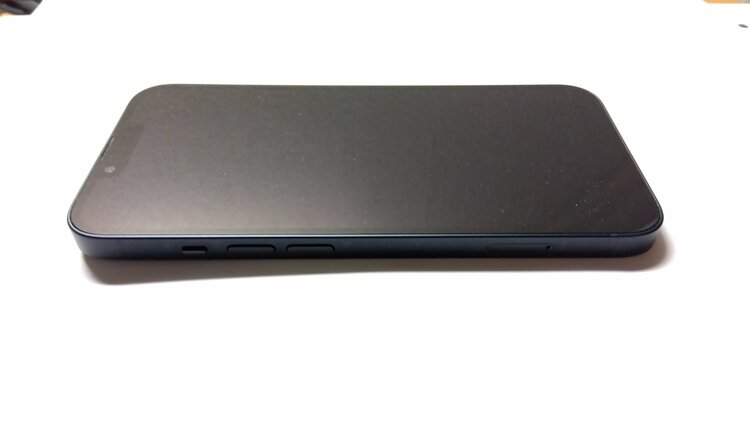 iPhone 13 128GB SIMフリー（スマホ）の商品画像 - 査定依頼日：2026年1月21日 - 最高査定価格：39,000円