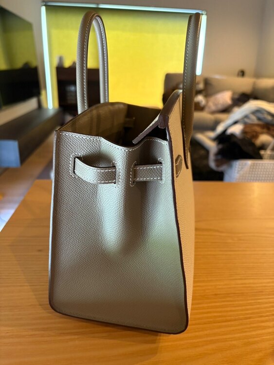 エルメス バーキン （ブランドバッグ）の商品画像 - 査定依頼日：2025年4月30日 - 最高査定価格：3,300,000円