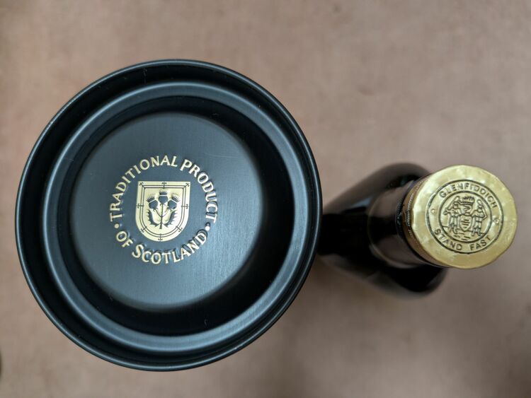 Glenfiddich Pure Malt Scotch Whisky（お酒）の商品画像 - 査定依頼日：2025年10月28日 - 最高査定価格：1,000円