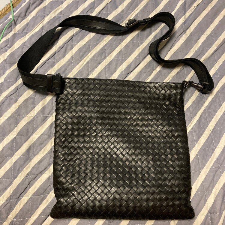 ボッテガ・ヴェネタ  （ブランドバッグ）の商品画像 - 査定依頼日：2025年5月18日 - 最高査定価格：70,000円