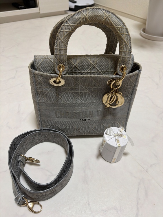 ディオール  （ブランドバッグ）の商品画像 - 査定依頼日：2026年4月7日 - 最高査定価格：190,000円