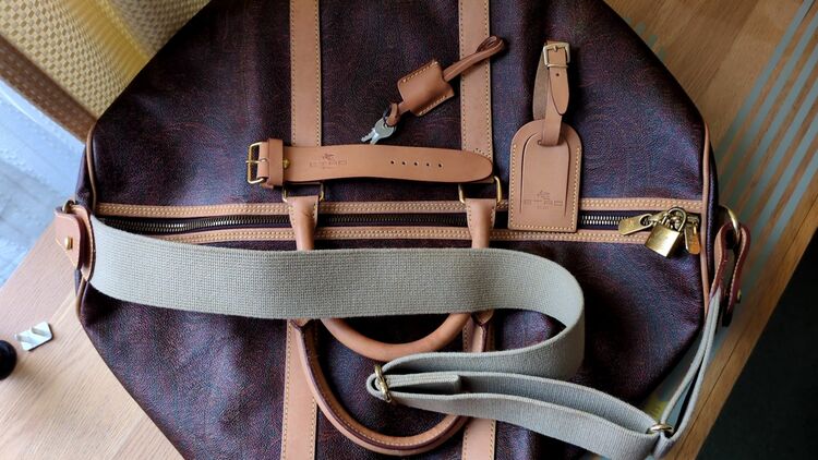 エトロ　ボストンバッグ（ブランドバッグ）の商品画像 - 査定依頼日：2025年9月29日 - 最高査定価格：6,000円