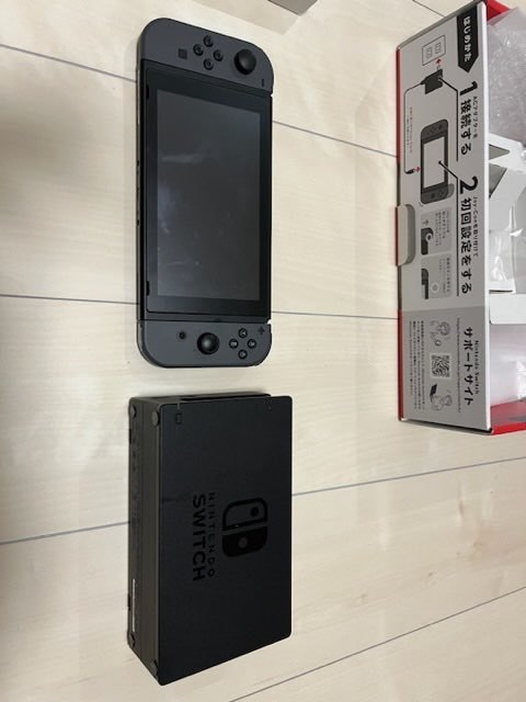 ニンテンドーswitch XKJ70044964736（ゲーム機本体・ゲームソフト）の商品画像 - 査定依頼日：2022年10月1日 - 最高査定価格：20,000円