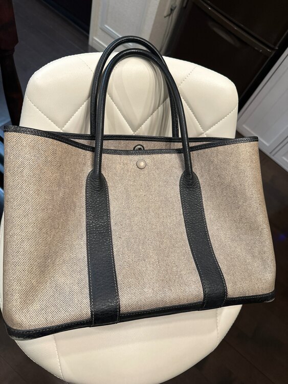 ガーデンパーティーPM（ブランドバッグ）の商品画像 - 査定依頼日：2025年4月15日 - 最高査定価格：70,000円