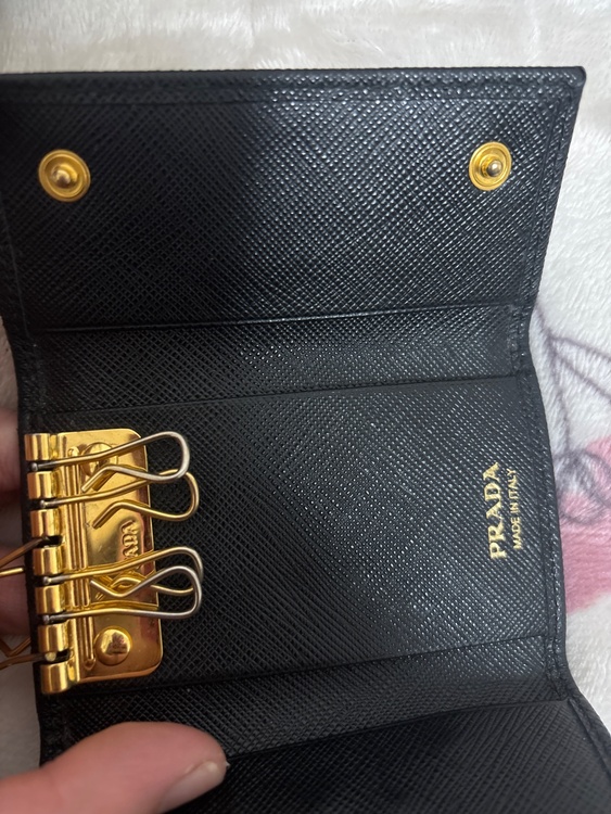 プラダ  （ブランドバッグ）の商品画像 - 査定依頼日：2026年3月5日 - 最高査定価格：25,000円