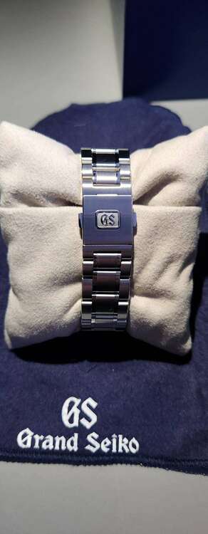 ヘリテージコレクション（高級時計）の商品画像 - 査定依頼日：2025年2月12日 - 最高査定価格：600,000円