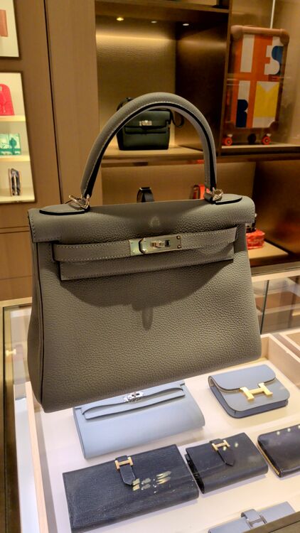 ケリー28、K刻印、グリパンタン、シルバー金具、トゴ内縫い（ブランドバッグ）の商品画像 - 査定依頼日：2025年9月2日 - 最高査定価格：2,650,000円