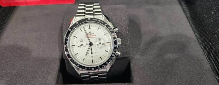 スピードマスター（高級時計）の商品画像 - 査定依頼日：2025年4月8日 - 最高査定価格：1,080,000円