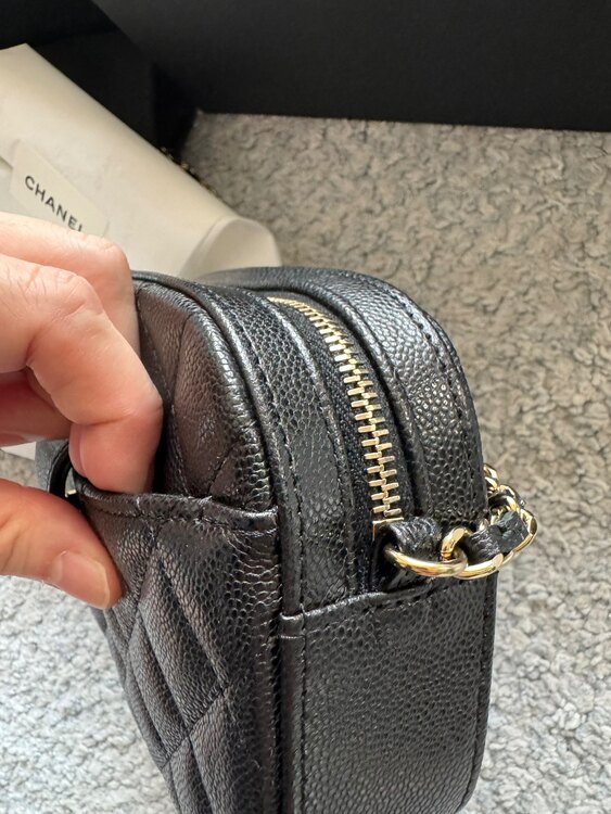 AP3998B10583 C3906（ブランドバッグ）の商品画像 - 査定依頼日：2025年5月10日 - 最高査定価格：365,000円