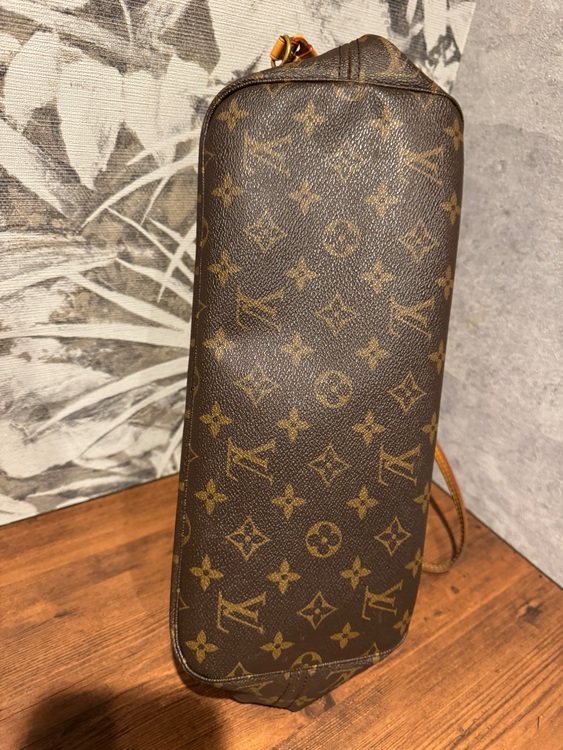 ネバーフル（ブランドバッグ）の商品画像 - 査定依頼日：2025年11月18日 - 最高査定価格：82,000円